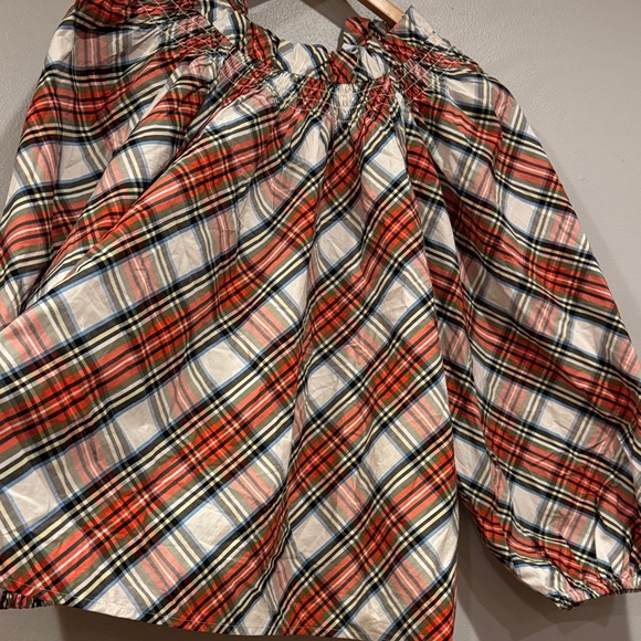 XL Plaid Long Sleeve Blouse - Picture 4 of 10